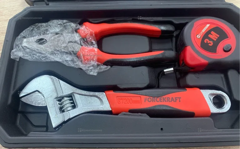 Набор инструментов на 8 предметов