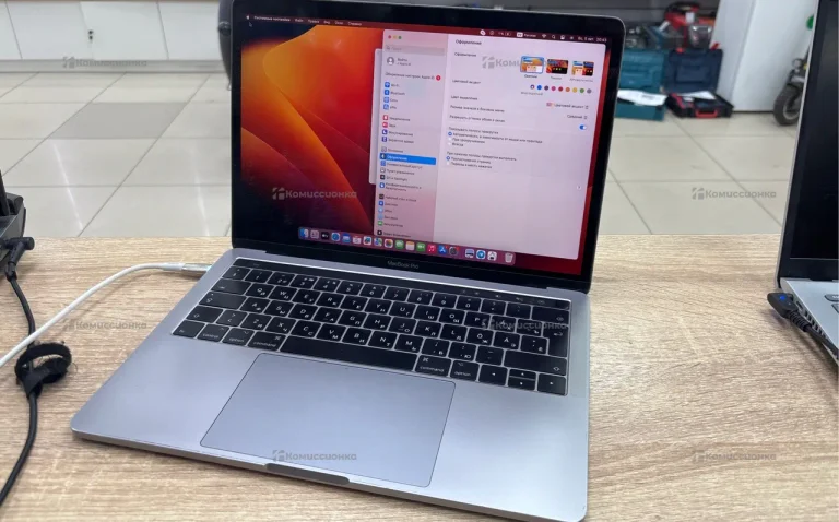 Ноутбук  MacBook Pro 2017  inch 13