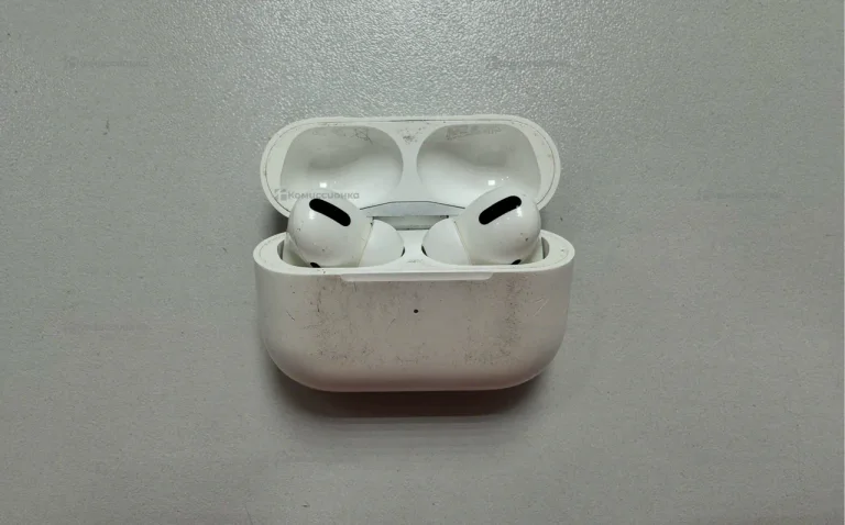 Наушники Apple AirPods Pro