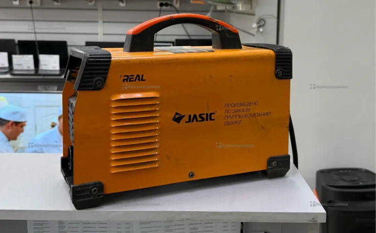 Сварочный аппарат Jasic ARC 220 (J95)