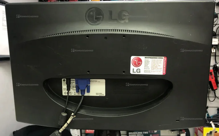Монитор LG Flatron W1943C