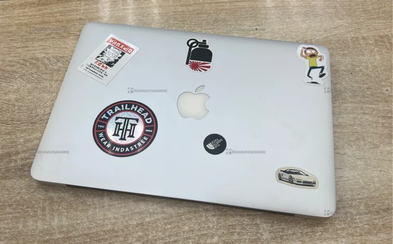 Ноутбук MacBook Retina 13 (2015)