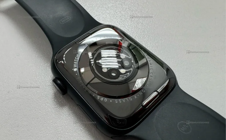 Часы Apple Watch Series 7 45mm