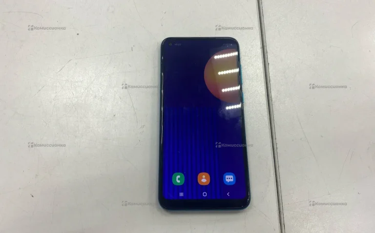 Samsung Galaxy M11 3/32 ГБ