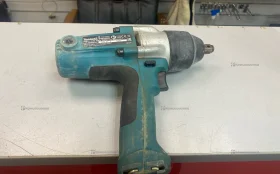 Гайковерт makita TW0200