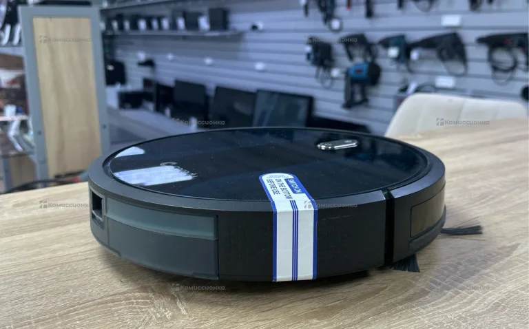 Пылесос робот  Coredy r550
