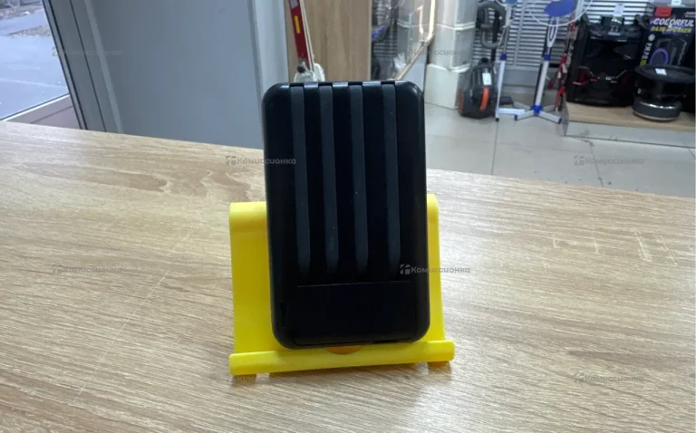 Power Bank  с беспроводной зарядкой