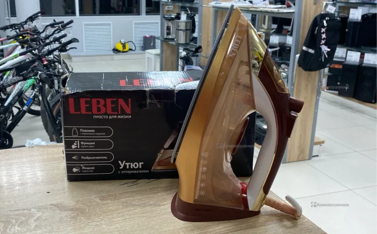 Leben утюг