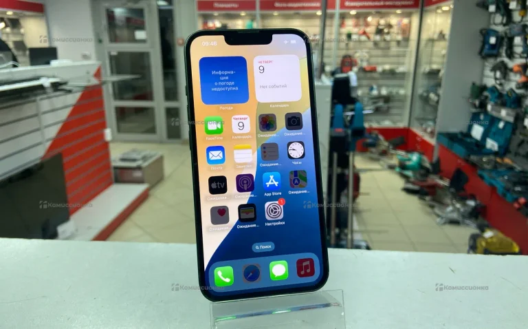 Apple iPhone 13 4/128 ГБ