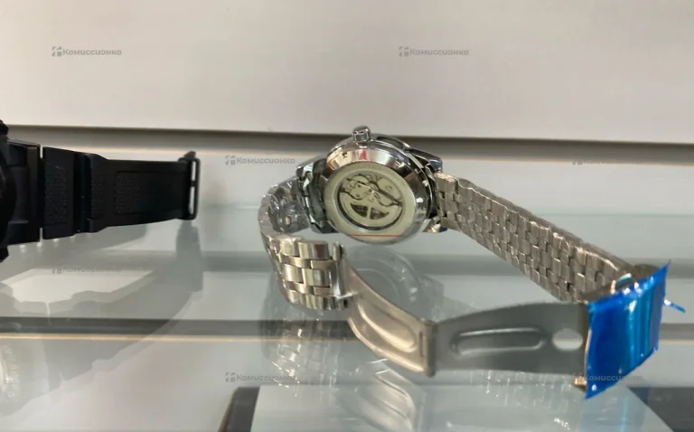 Часы Tissot 1853