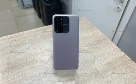 Tecno Spark 8C 4/64 ГБ