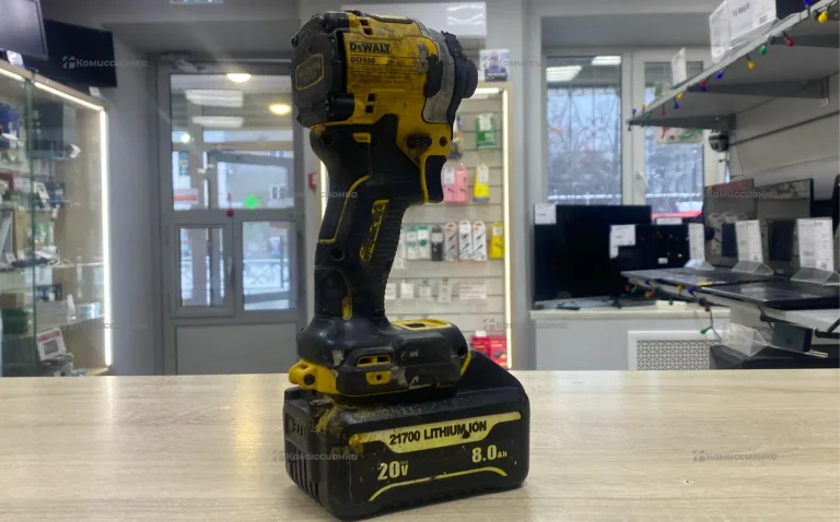 Dewalt dcf  850