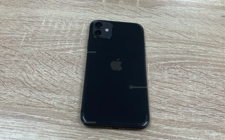 Apple iPhone 11 4/64 ГБ