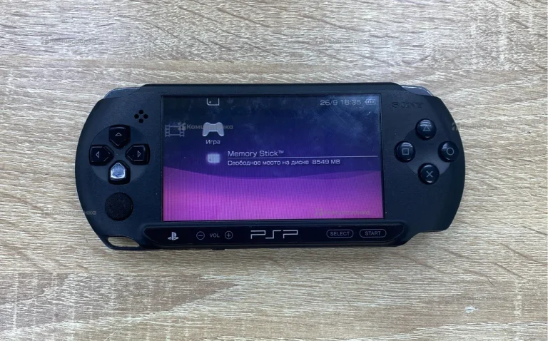 Приставка Sony PSP 485