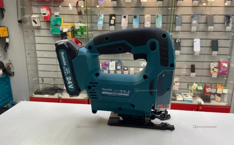 электролобзик макита реплика