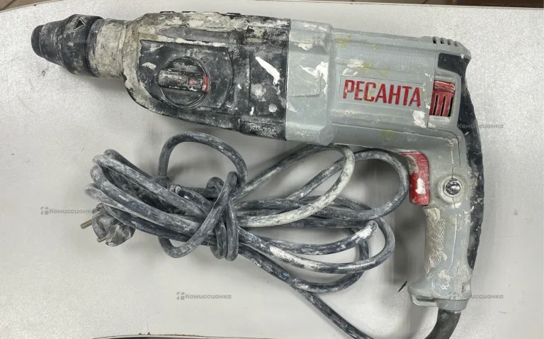 Перфоратор Ресанта П-32-1000К