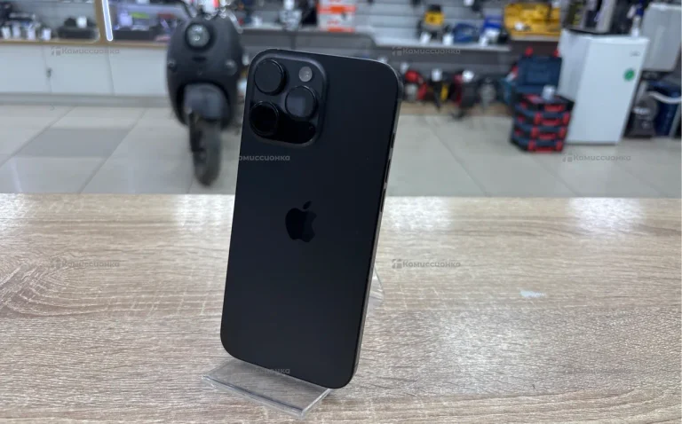 Apple iPhone 16 Pro Max 8/256 ГБ
