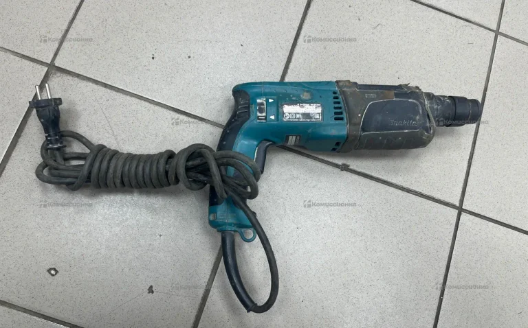 Перфоратор makita HR2470