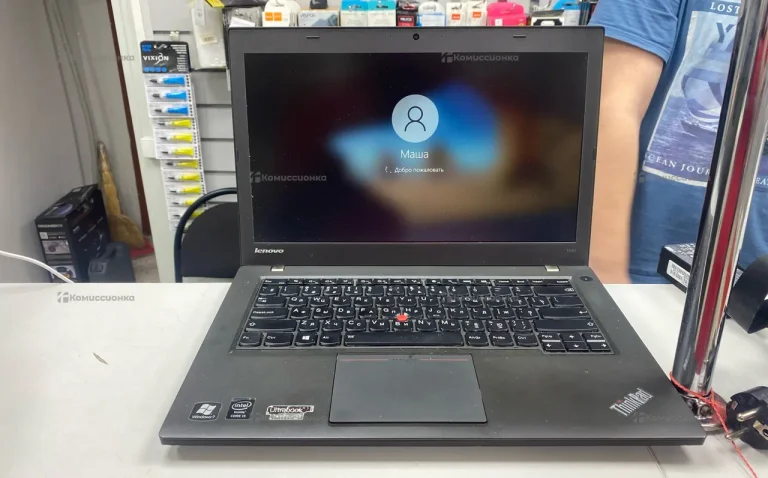 Ноутбук  Lenovo t440