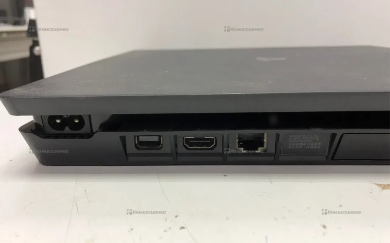Приставка PS4 Slim 1TB