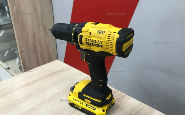 Дрель-шуруповерт аккумуляторная Stanley SFMCD700
