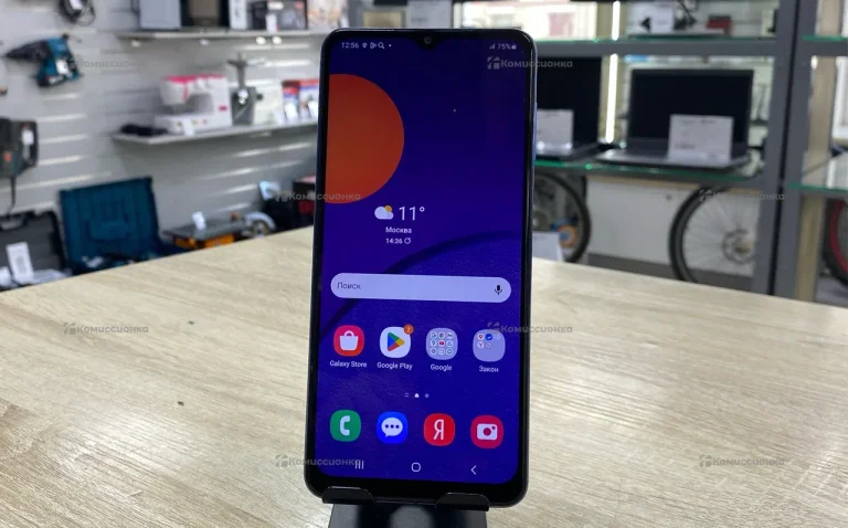 Samsung Galaxy M12 3/32 ГБ