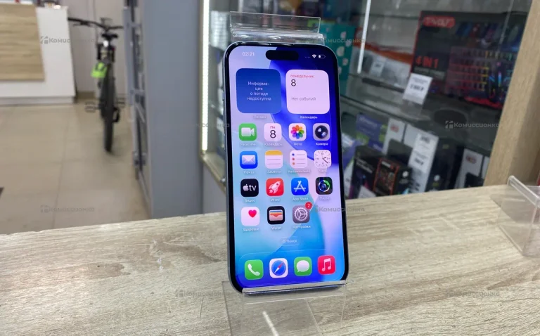 Apple iPhone 15 6/128 ГБ