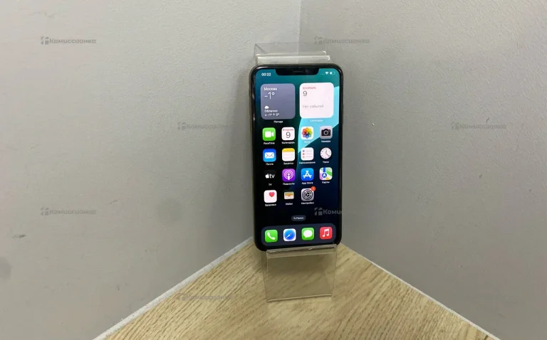 Apple iPhone XS Max 4/64 ГБ