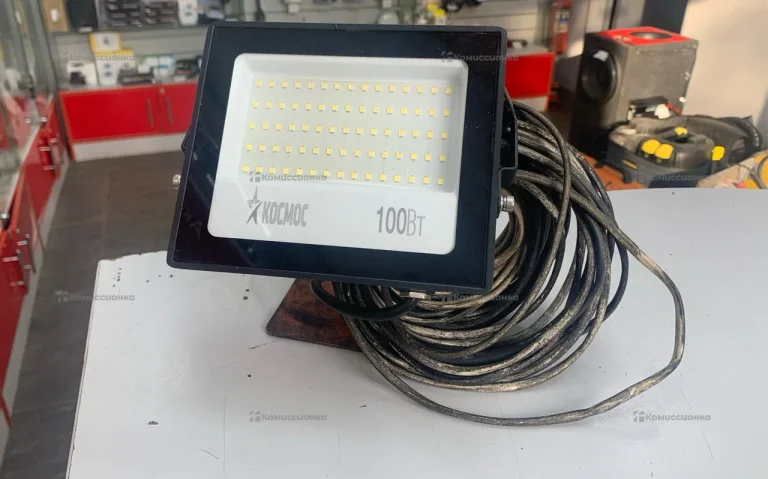 Светодиодный прожектор Космос K_PR5_LED_100
