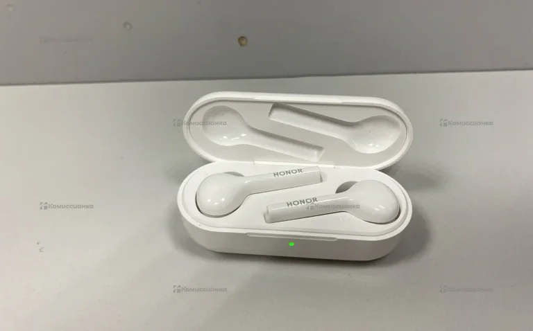 Наушники Honor AM-H1C
