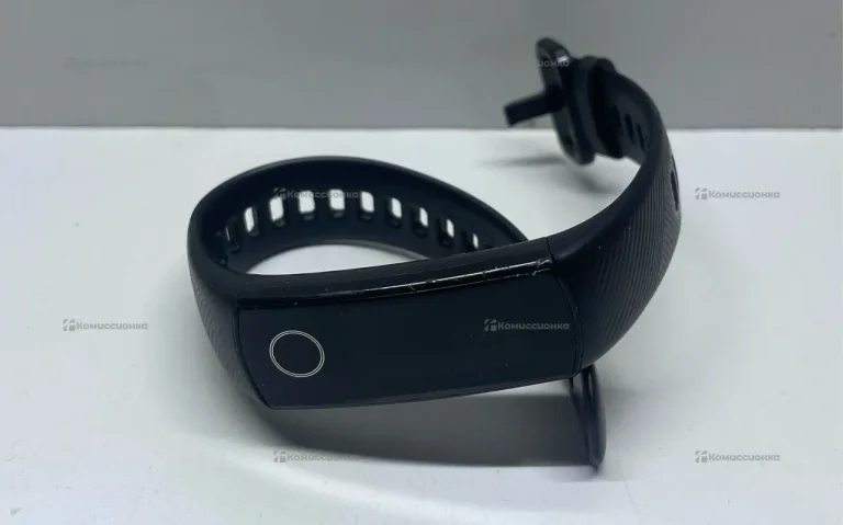 Часы  Honor band 5