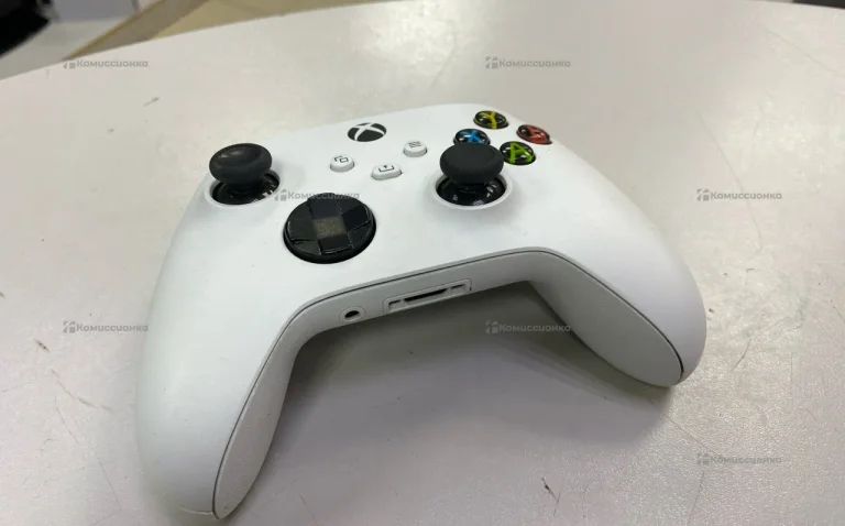 Джойстик XBox series x с аккумулятором