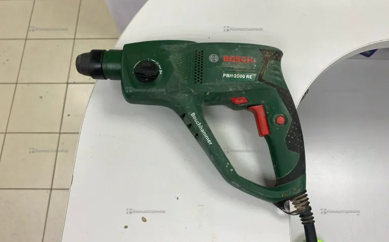 Перфоратор Bosch PBH 2500 RE