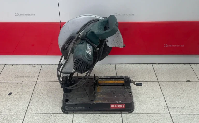 Торцовочная пила Metabo CS 23-355