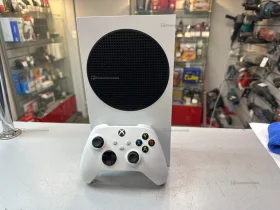 Купить Приставка Xbox  Siries s б/у , в Санкт-Петербург Цена:18900рублей