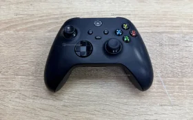 Купить Геймпад Xbox Series X б/у , в Челябинск Цена:3900рублей
