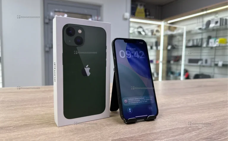 Apple iPhone 13 4/128 ГБ