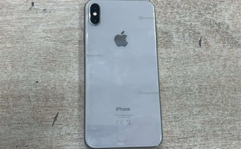 Apple iPhone XS Max 4/64 ГБ