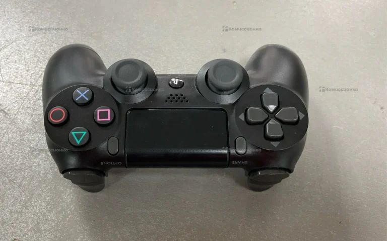 Sony геймпад PS4