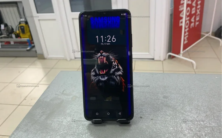 Infinix Hot 30i 4/64 ГБ