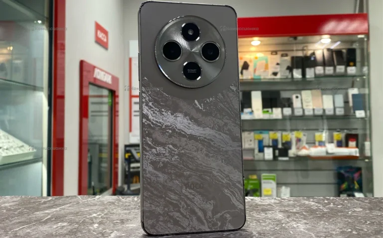 Xiaomi Poco C75 8/256 ГБ (меняный экран)