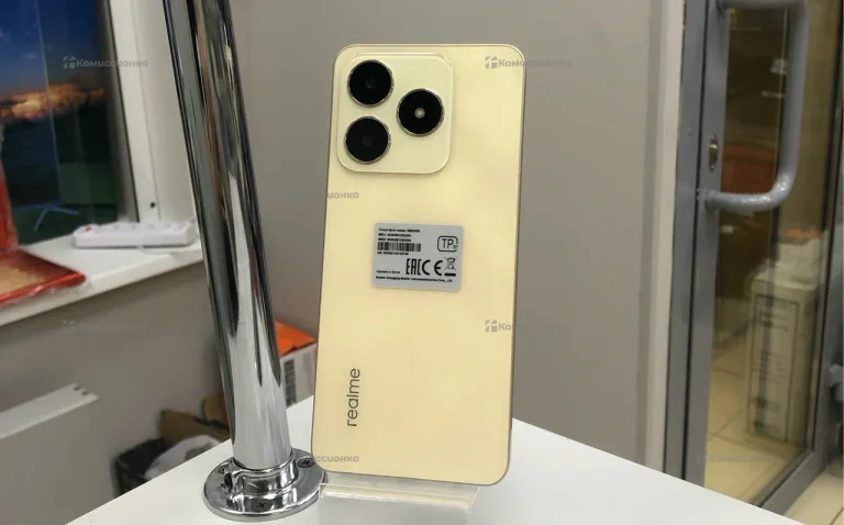 Realme C61 6/128 ГБ