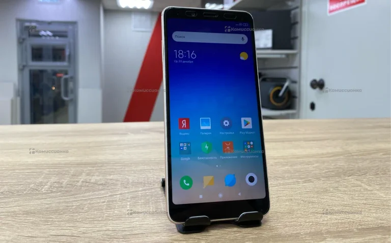 Xiaomi Redmi Note 5 3/32 ГБ