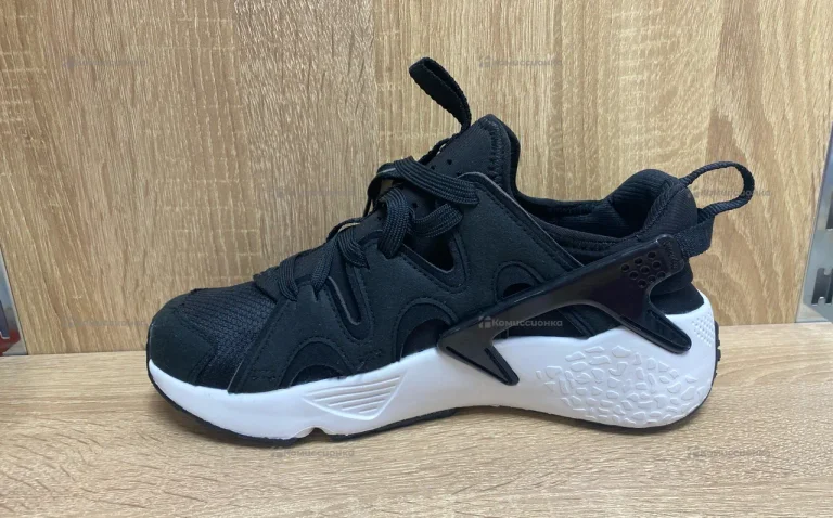 Кроссовки Nike AirCraft 42