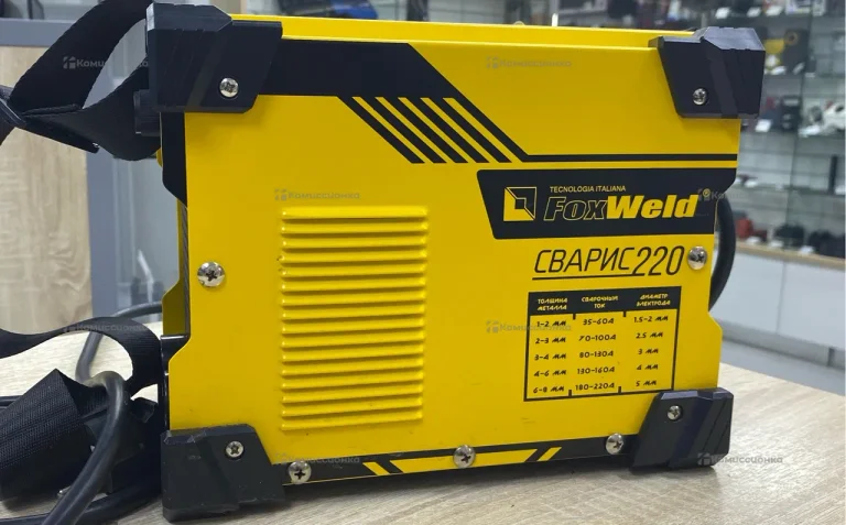 Сварочный аппарат FoxWeld Сварис 220.