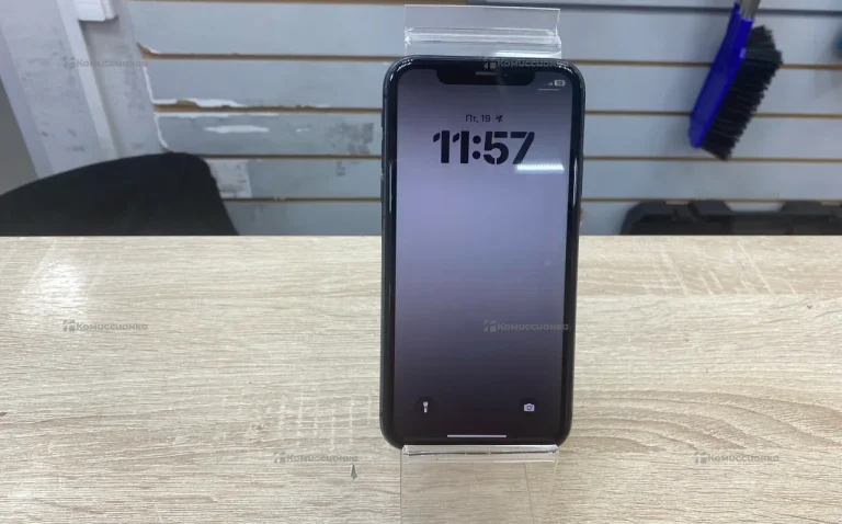 Apple IPhone 11 64Gb