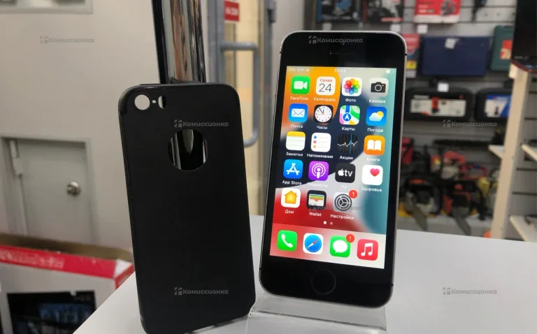 Apple iPhone SE 2/32 ГБ