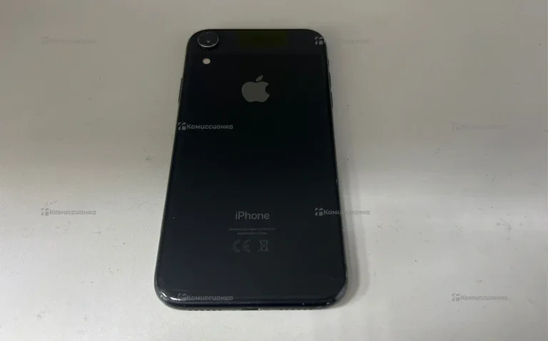 Apple iPhone XR 3/64 ГБ