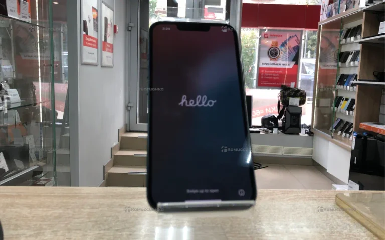 Apple Iphone 13 128 ГБ.