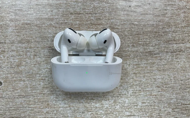 Наушники  Apple AirPods Pro